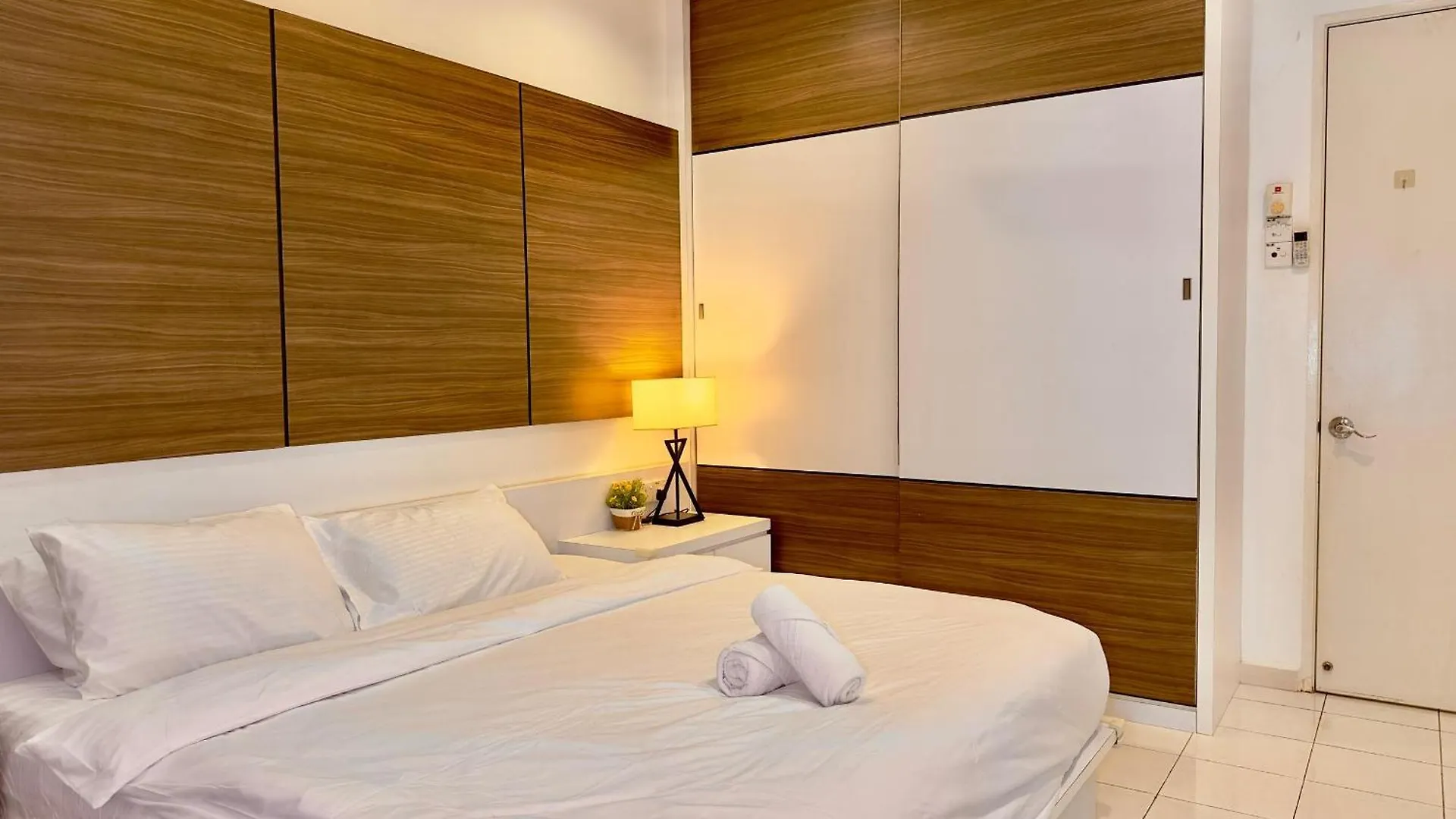 Cozy Homestay In Karpal Singh George Town 0*,  Malásia